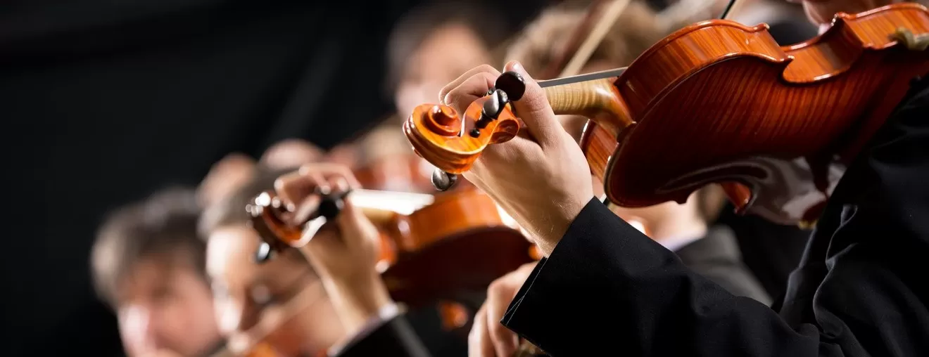 Nhìn góc bếp của má có củ kiệu, thịt heo ngâm mắm, đã thấy Tết về